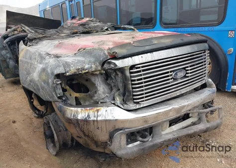 2002 Ford F-250 Lariat/Xl/Xlt из США, поврежденный, VIN 1FTNW21F32ED31034